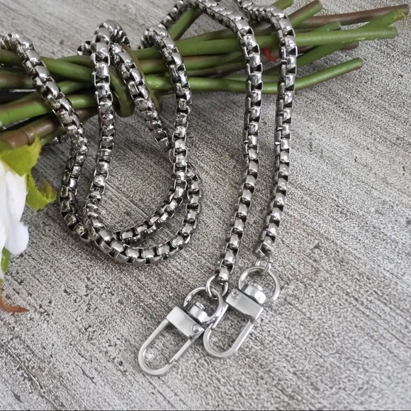Crossbody / Shoulder Replacement Chain Strap - Picture 5 of 7